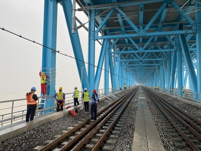 中天科技新型5G漏纜賦能滬蘇通長(zhǎng)江公鐵大橋，實(shí)現(xiàn)5G網(wǎng)絡(luò)全覆蓋